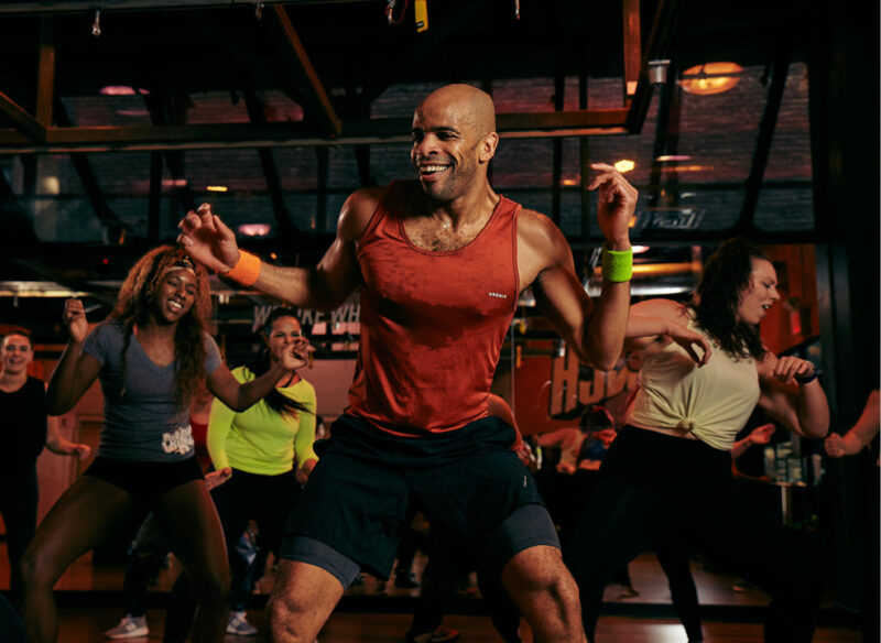 people in group fitness class